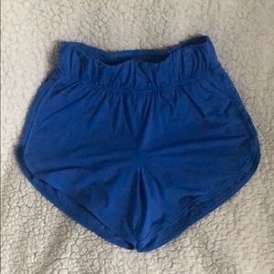 Lululemon Strides Ahead Short 4”